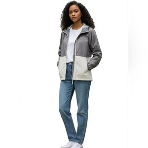 Colombia Light Weight Lined Womans Jacket With Hood And Pockets L